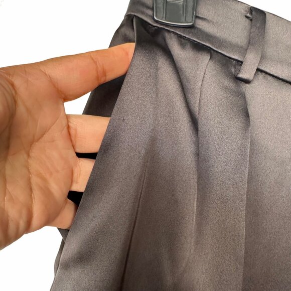 ⭐Women Satin Bermuda Short Sz 2 High-Waist Pleated Black Belt Loops Rear Pockets - Picture 4 of 8